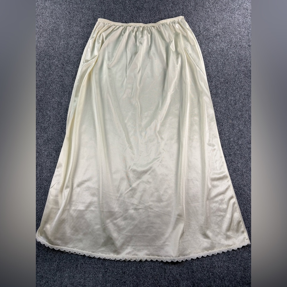 Warner's Satin Slip in Ivory-Cream